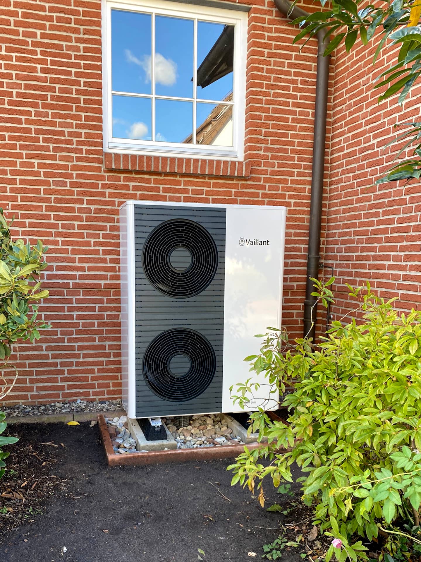 Wärmepumpe Vaillant AroTherm-plus 105 6