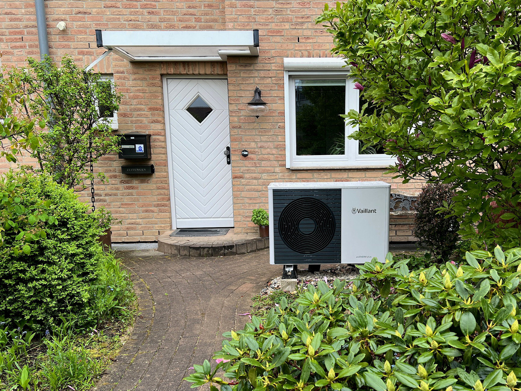 Vailllant AroTherm plus Wärmepumpe Außeneinheit